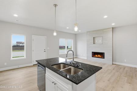 691 N Creative Way (Lot 8)