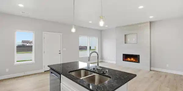 691 N Creative Way (Lot 8)