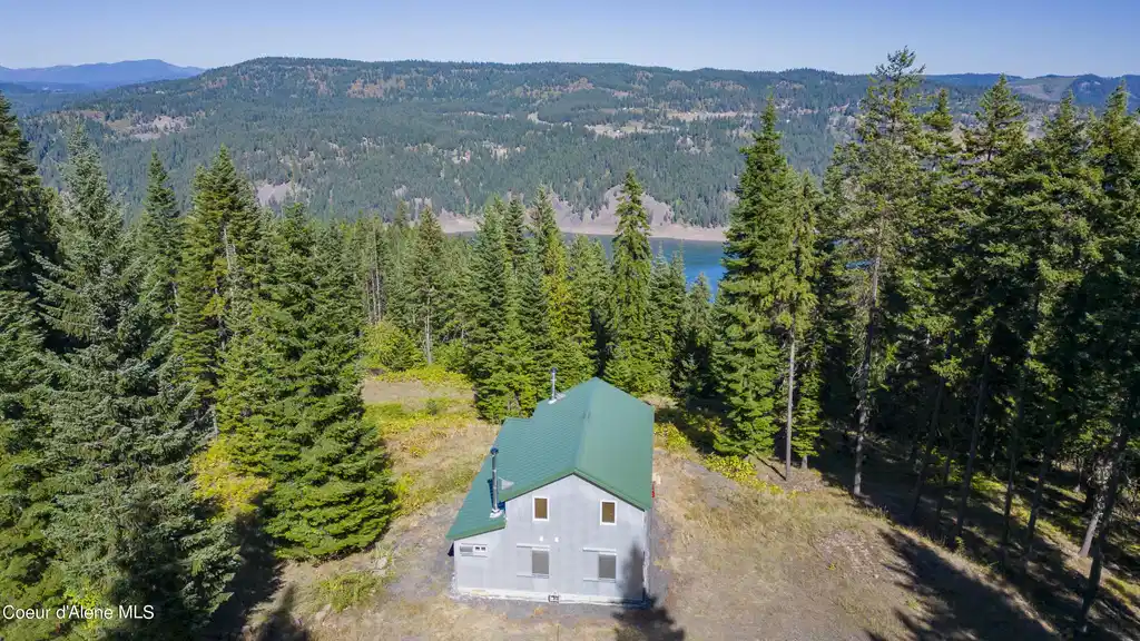 Image 1: Views