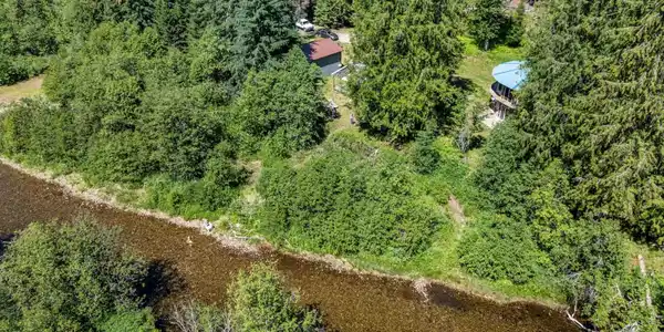 Image 3: Trails to the Creek