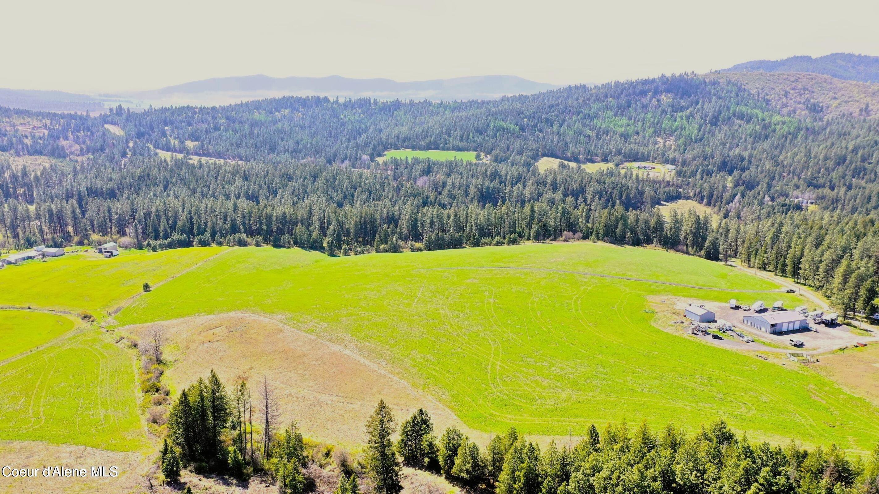 Image 2: NKA Butte Lane Lot 3
