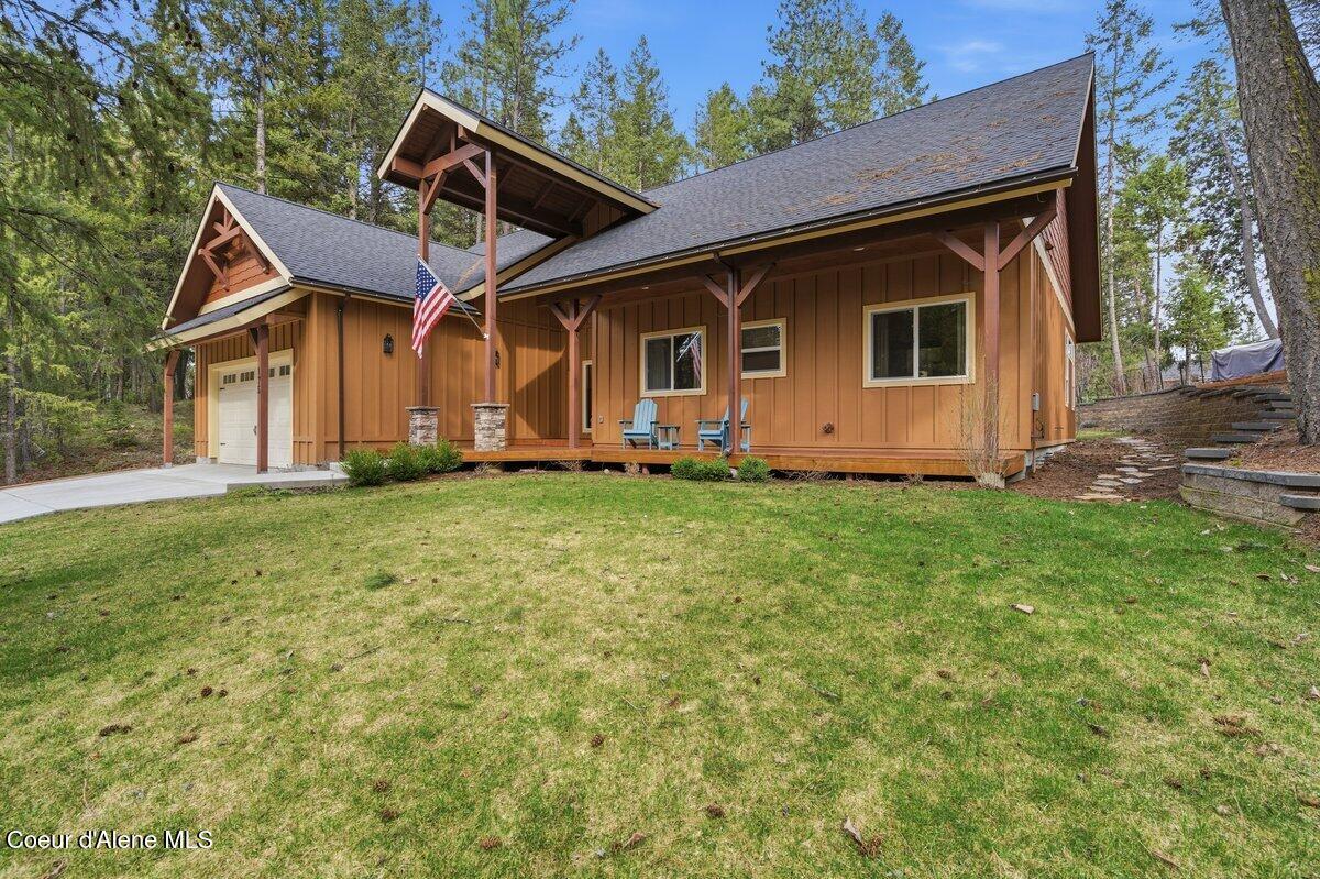 Image 3: Front of Home 3