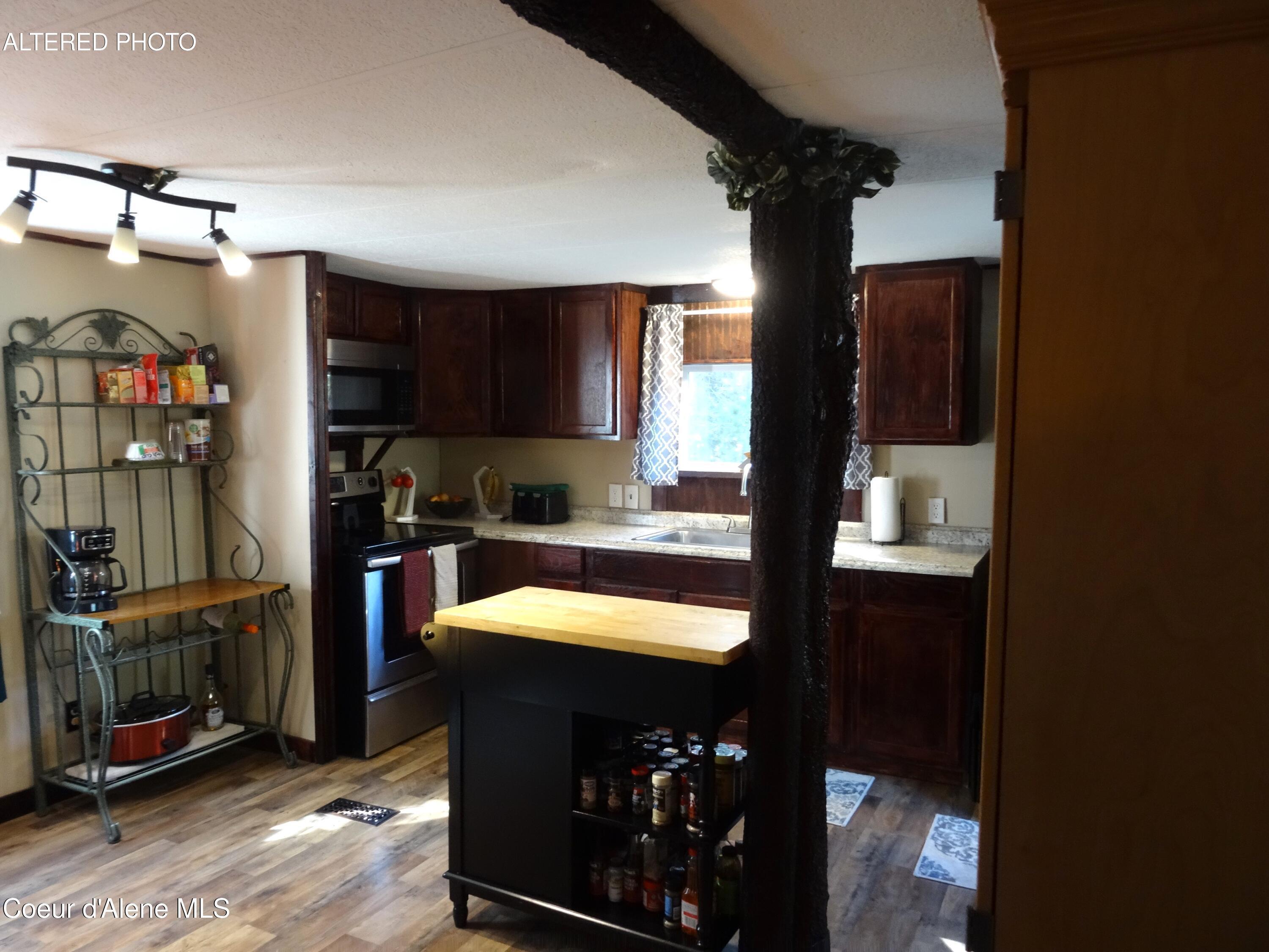 Image 3: DSC05925.2