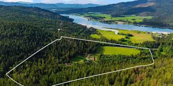 Image 3: 123_DJI_20260523082943_0777_D plotline