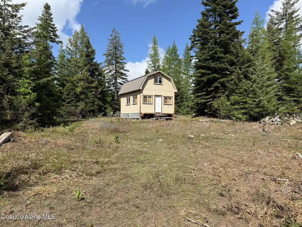 Image 1: Cabin