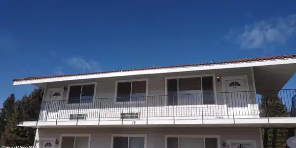 15 Fairway Dr Unit 1