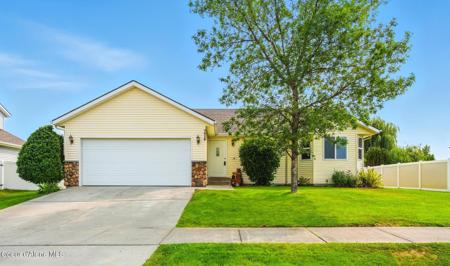 7412 N TALON LN