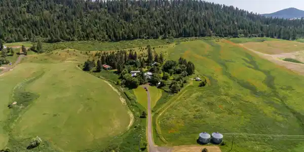 Image 2: 49_DJI_0819-HDR_WebReady