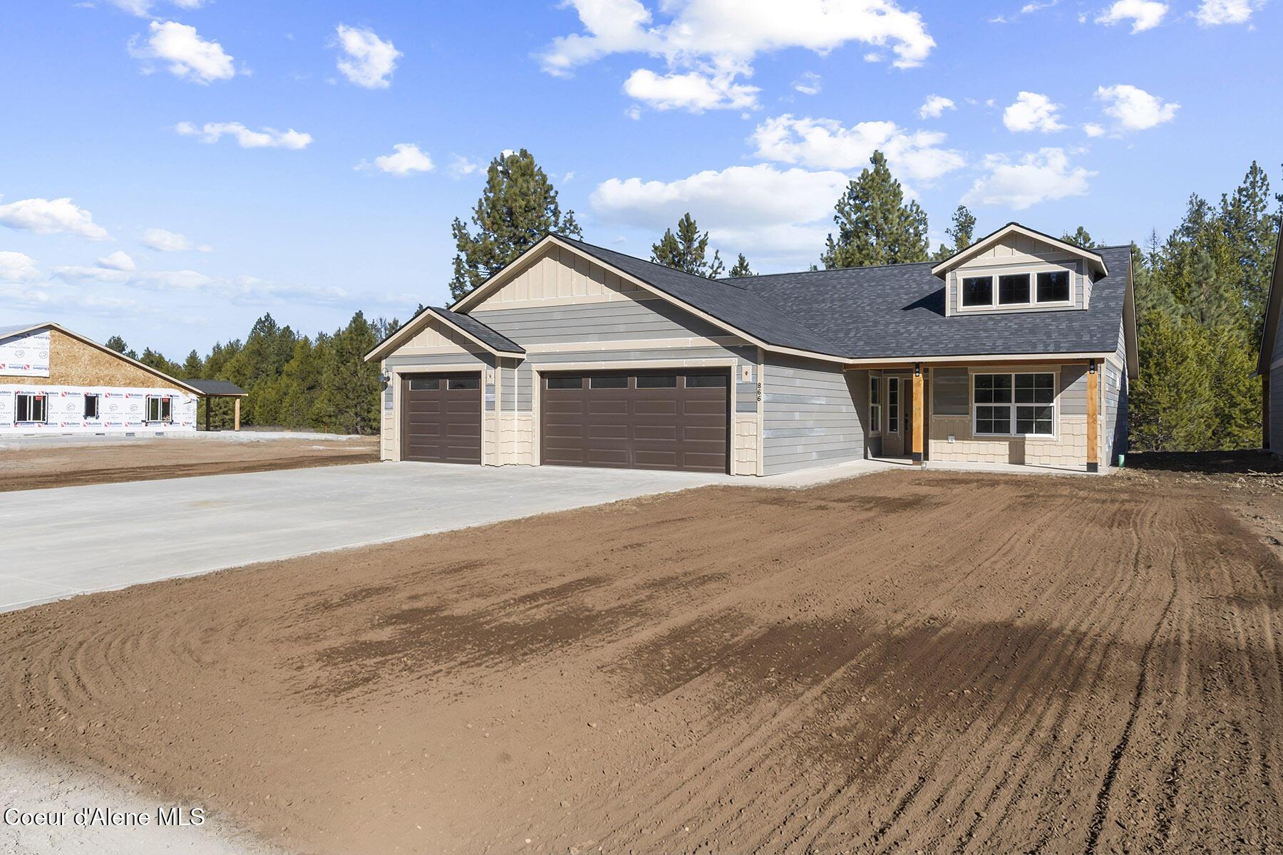 Image 3: 866-E-Valley-ST-S-1761-R-5853