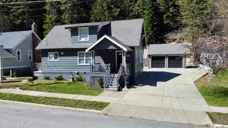 124 King St