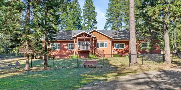747 Meadowview