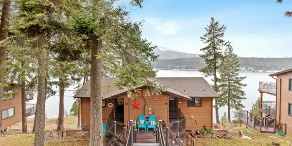 18126 E Duwamish DR