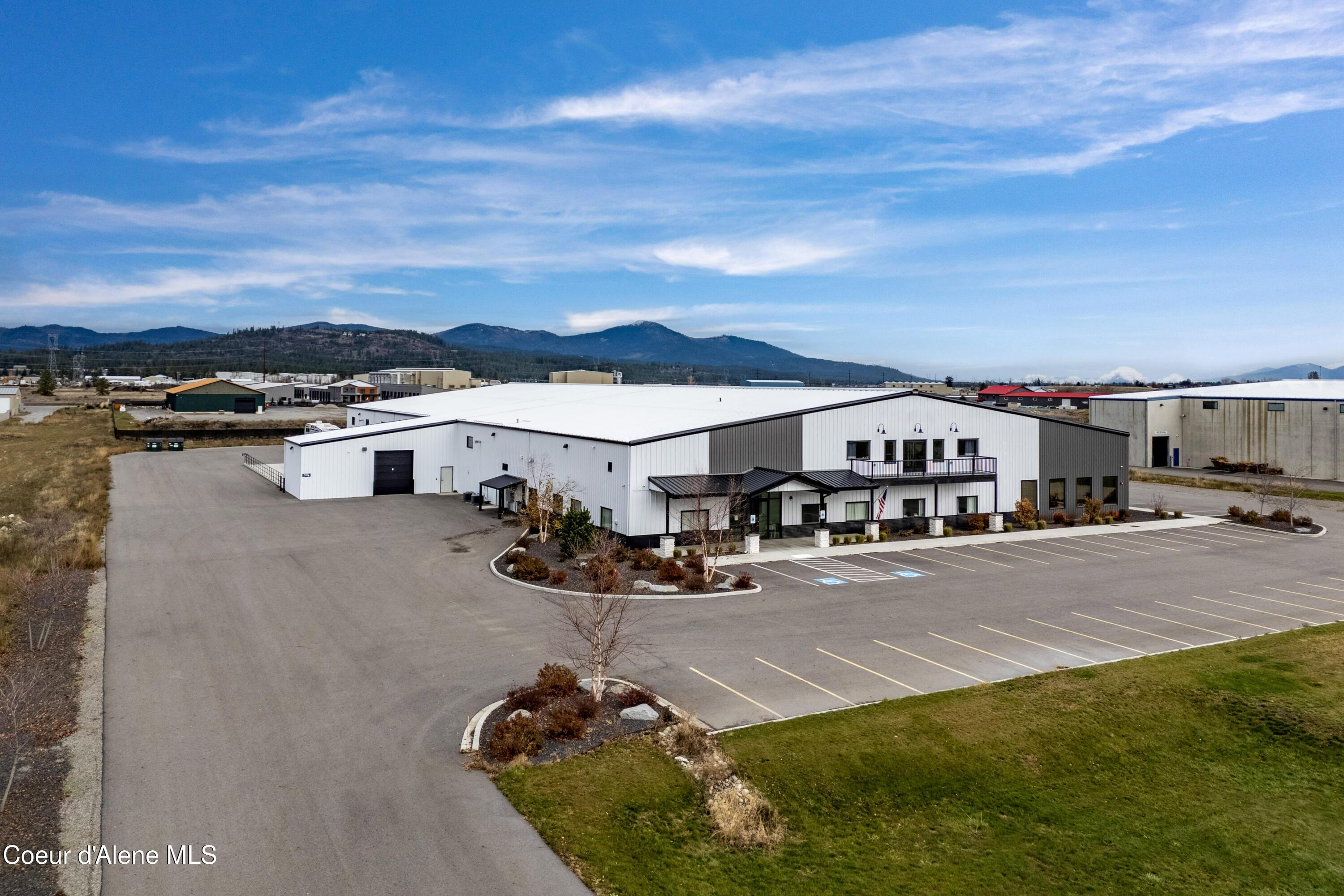 Image 1: 4415-W-Hargrave-Ave-0011