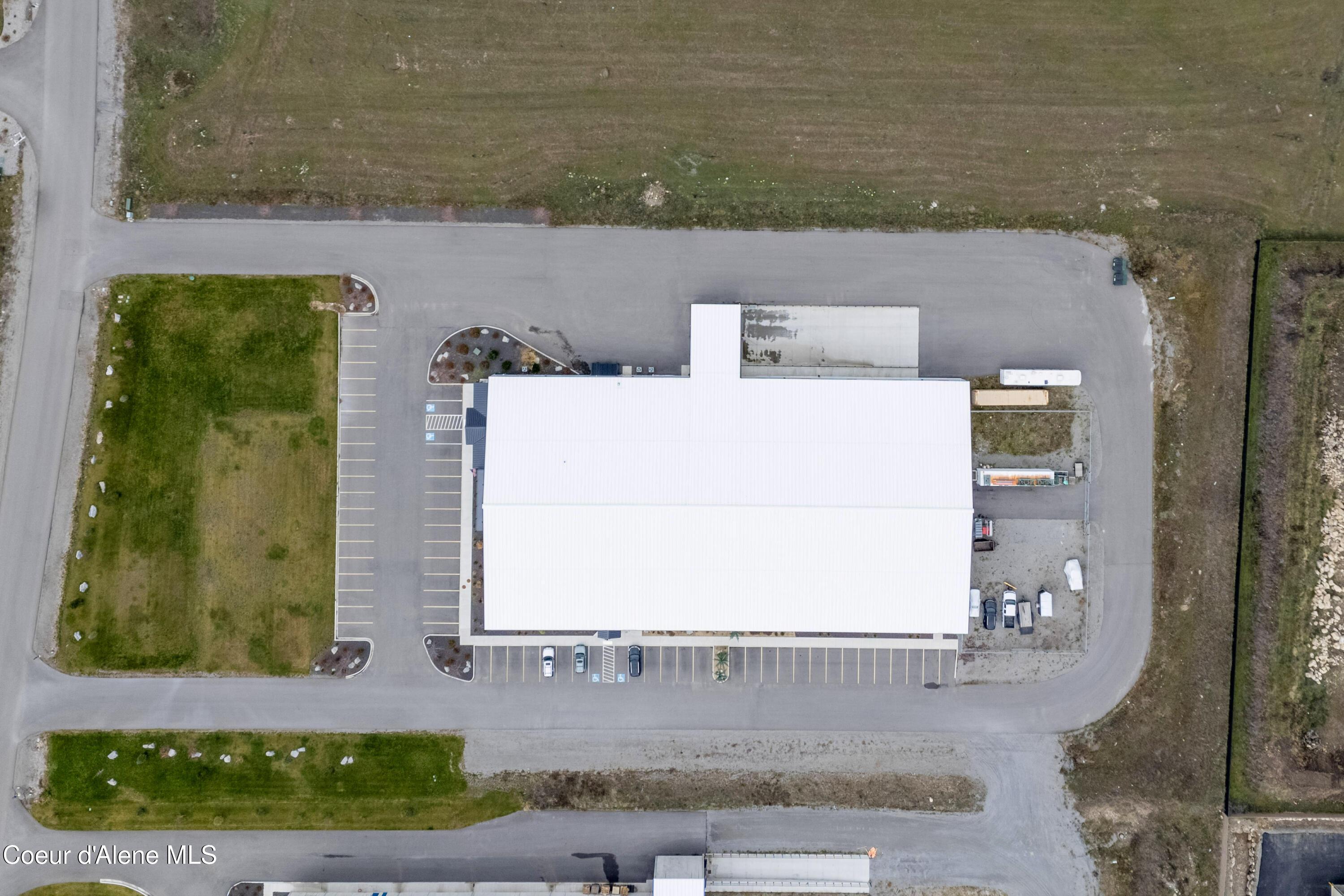 Image 3: 4415-W-Hargrave-Ave-0026