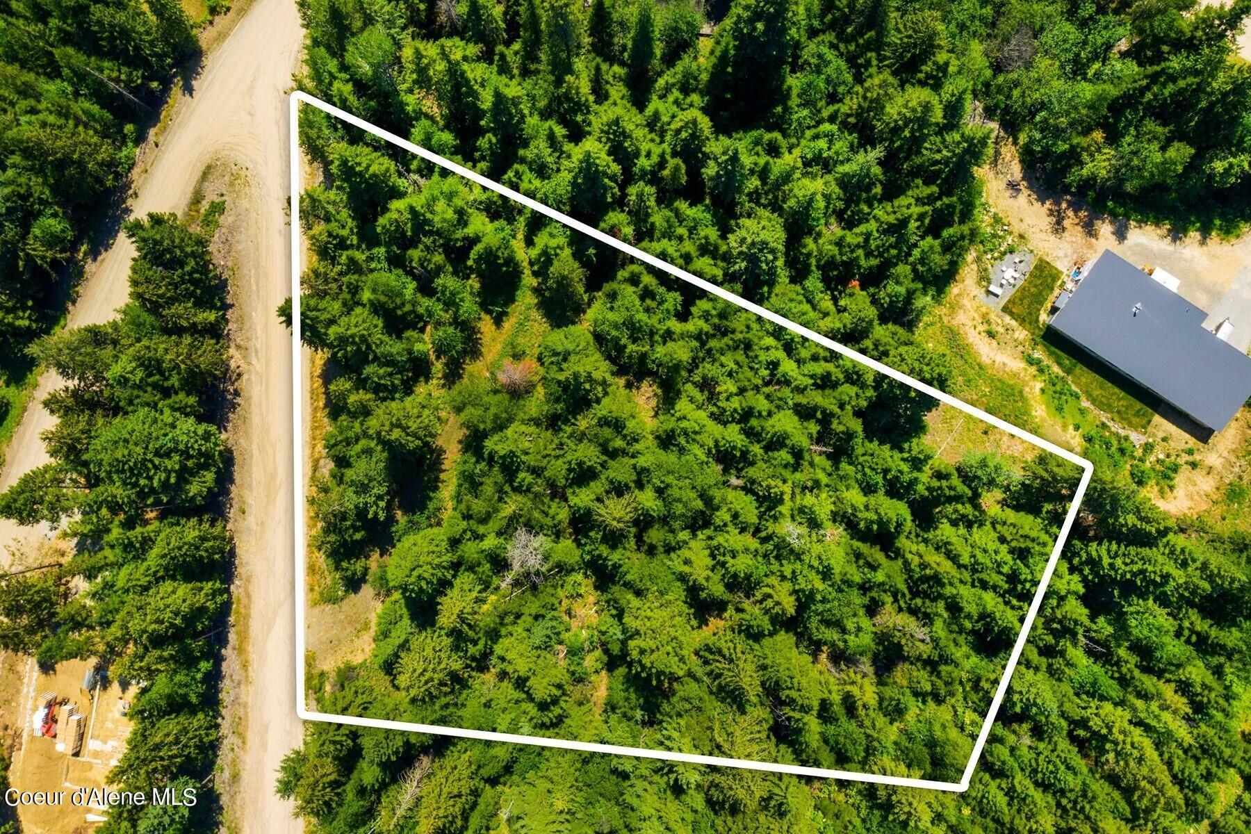 Image 1: Build Lot near The Idaho Club