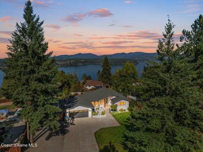 3163 E LOOKOUT DR