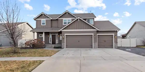 1401 E Warm Springs Ave