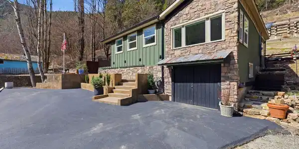 Image 3: Custom Built 1200 Sq.Ft. Home
