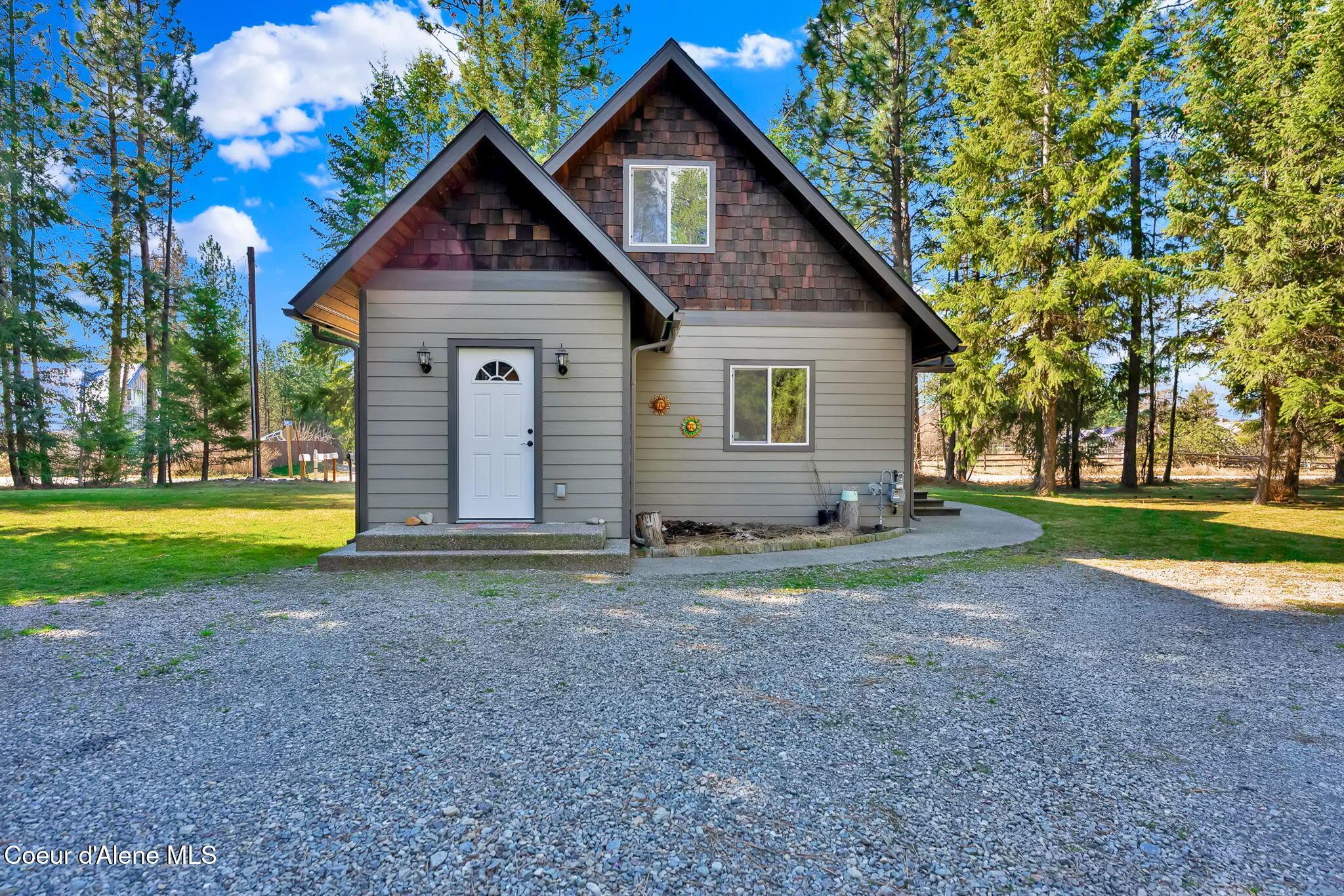 Image 2: 3-web-or-mls-SkyLight - Star Ext (Jenny)