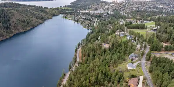 Image 4: Tubbs Hill is Straight Away