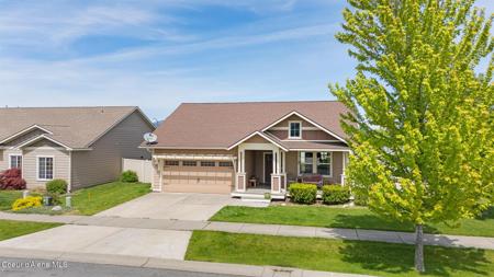 3379 N Cormac Loop