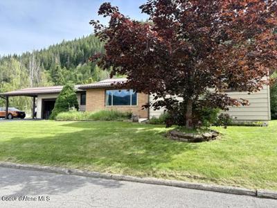 105 W Fir AVE
