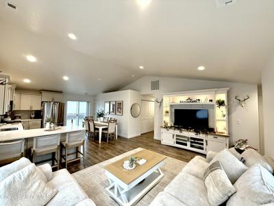 6089 W Theismann Rd