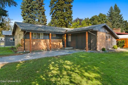 1705 E MONTANA AVE