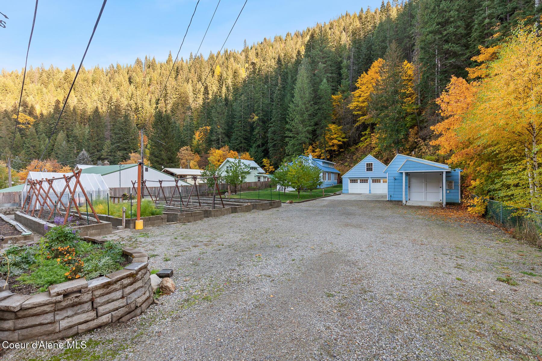 Image 2: 191PlacerCreekRd-1