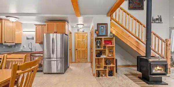 Image 4: Entry