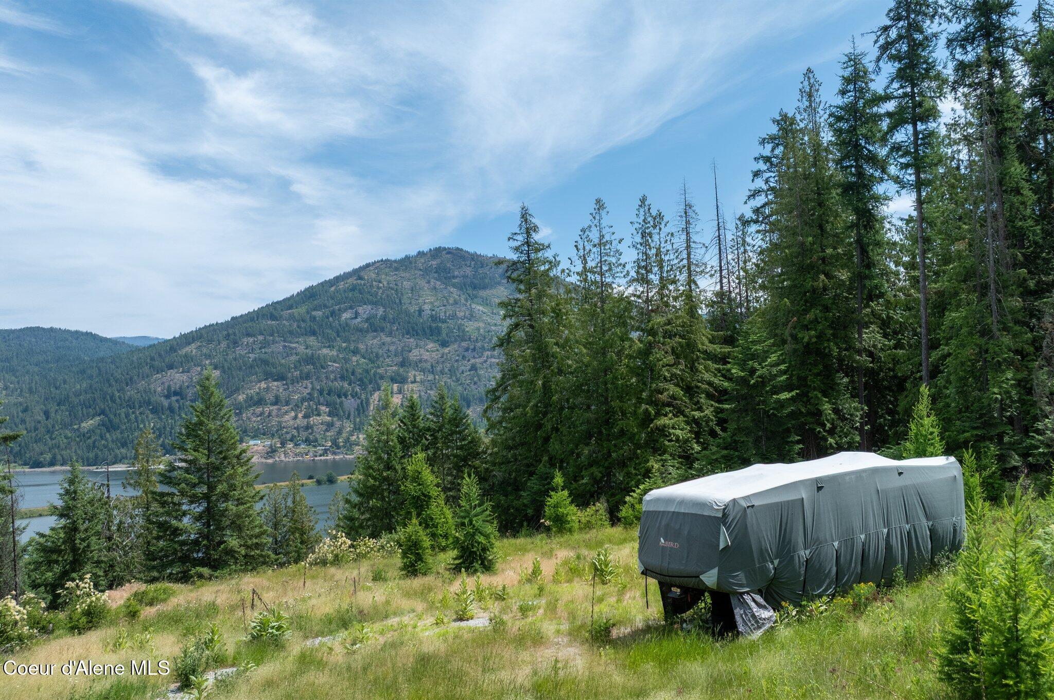 Image 2: RealVue - 2025 0620 - 161 Finch Trail-13