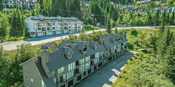 8707 Schweitzer Mountain Rd Unit #202