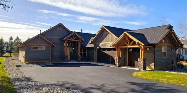 312 Mill Rd
