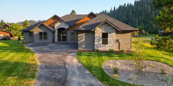 86 Marie Victoria CT