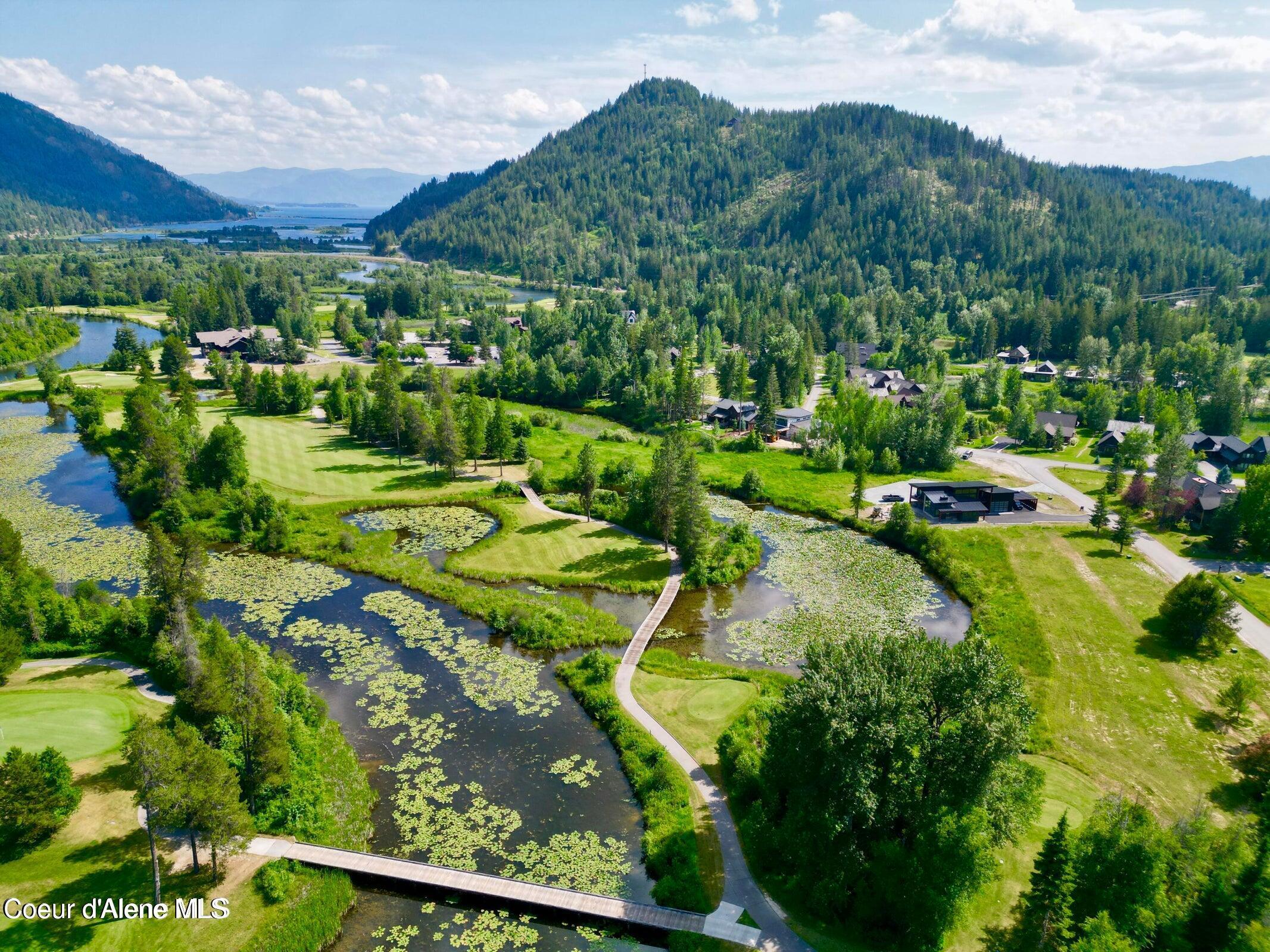 Image 2: idaho club