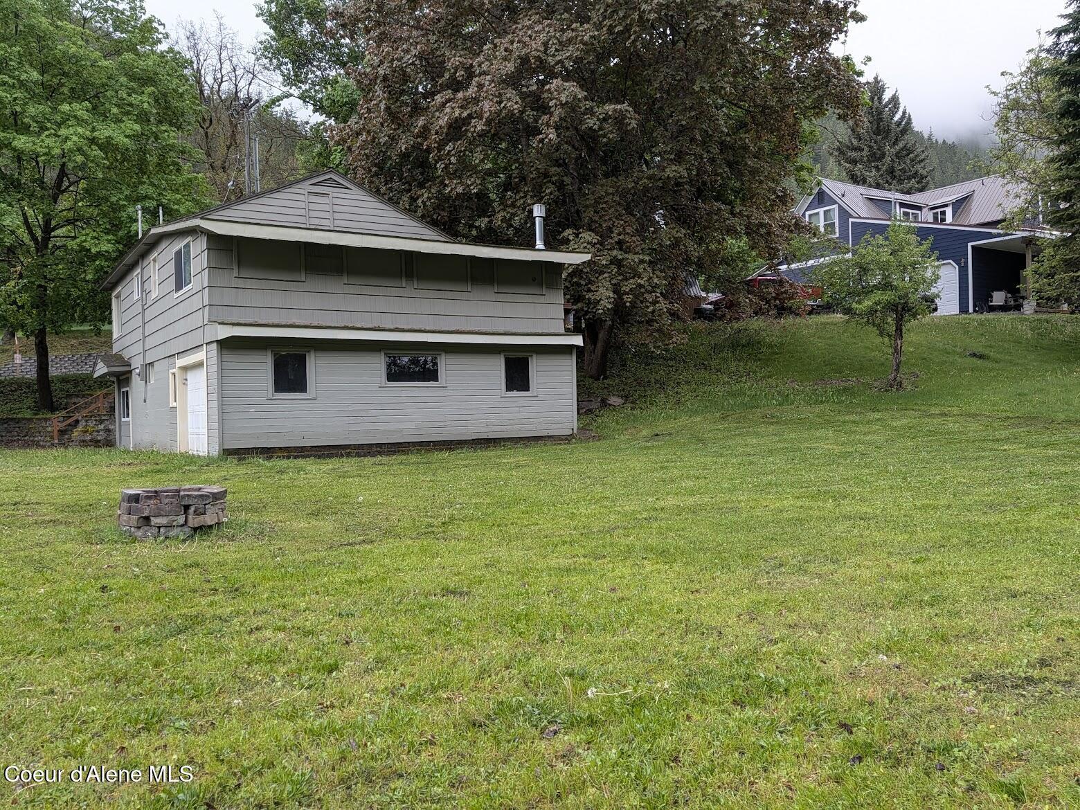 Image 3: Rear of home
