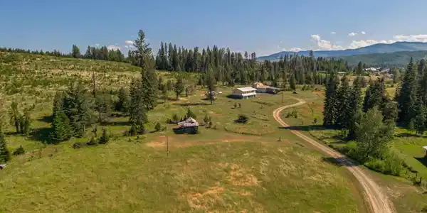 416 Crystal Creek RD