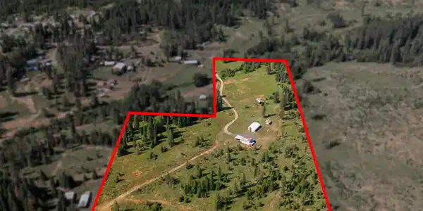 Image 4: Lot Lines Approx.