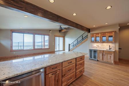 52 Palouse Dr (B10)