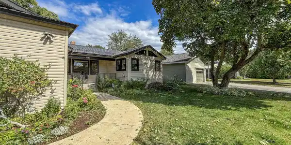 311 St Clair Ave