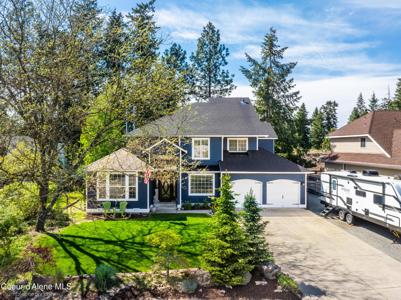8385 N SELKIRK CT