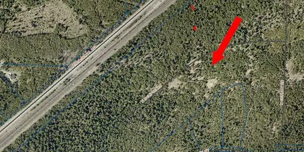 Image 4: Close Aerial