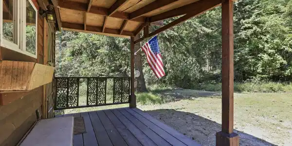 Image 2: Covered Front Entry