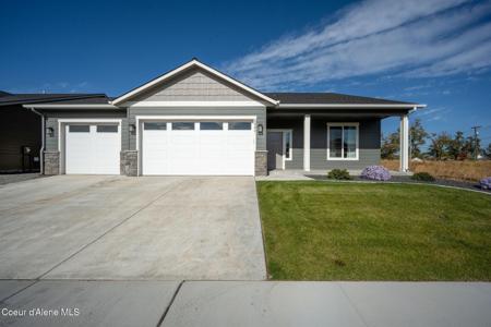1941 E Mykal Ct