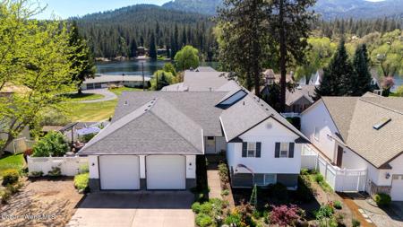 602 E Kokanee DR