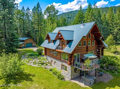 1198 Mountain View Dr