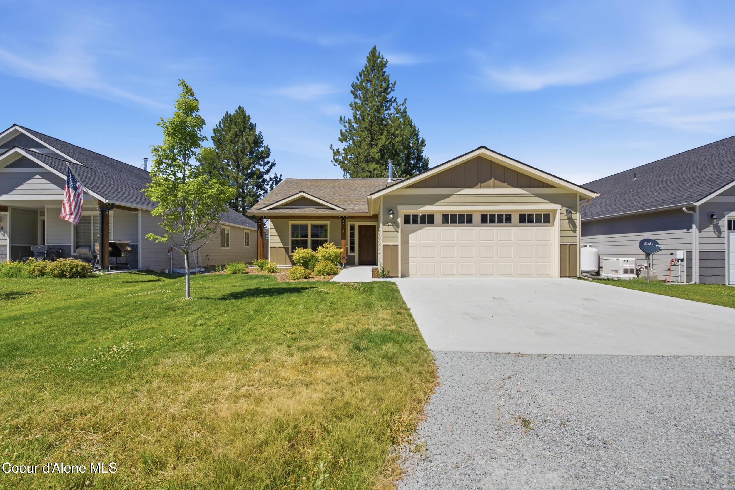 Image 2: 3 Bedrooms 2 Full Bathrooms 1472 SF