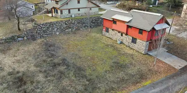 NNA Lot 4 Stahl St