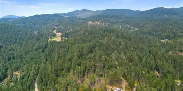 Image 2: 02-1040 Salee Creek Rd_RedHogMedia