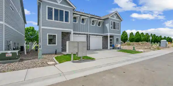 Image 3: Exterior Elevation